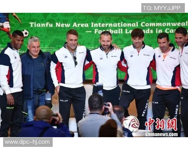 上海展览足球明星画汇聚传奇球星风采与艺术魅力的盛宴