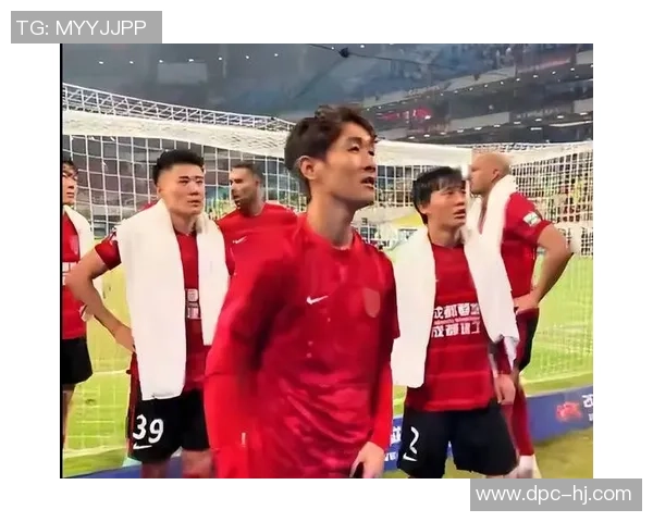 成都羽毛球队灵活性争议引发热议球员表现与战术调整成焦点讨论